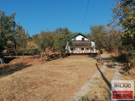 SREMSKA KAMENICA-PARAGOVO, Kuća 92m2 na placu 507m2