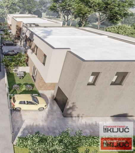 KLISA, 103m2, Četvorosoban-Duplex sa Garažom i Dvorištem, PDV