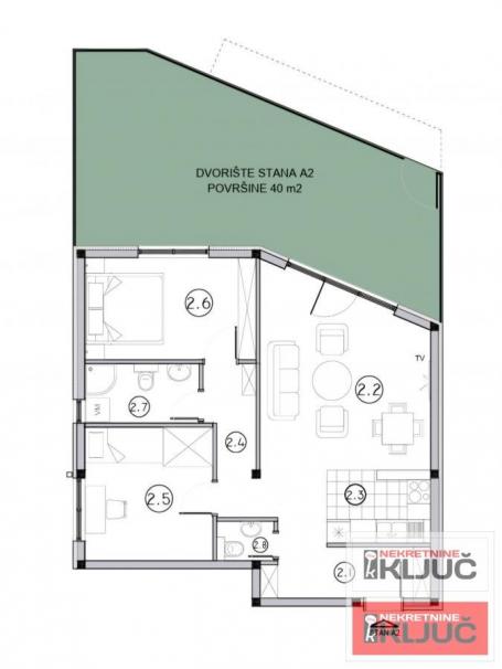 SREMSKA KAMENICA, 63m2, Trosoban plus dvorište 40m2 sa pdv