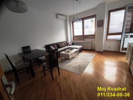 Zvezdara, Vukov spomenik - Jovana Ćirilova, 48m2