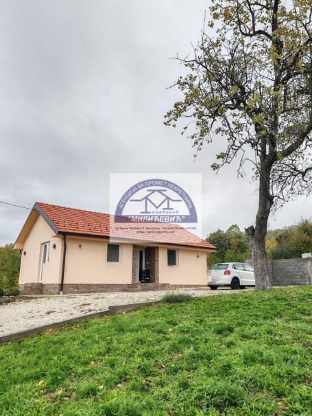 Prodaja, Kuća, 65m2 , Okolina