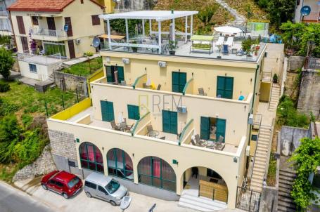 PRODAJA – KUĆA SA APARTMANIMA – MELJINE, HERCEG NOVI
