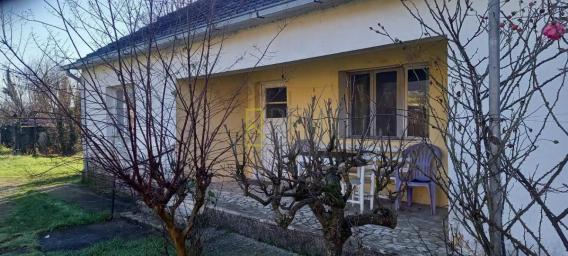 PRODAJA – KUĆA U DANILOVGRADU, PAŽIĆI