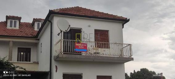 Kuća u Ulcinju, liman