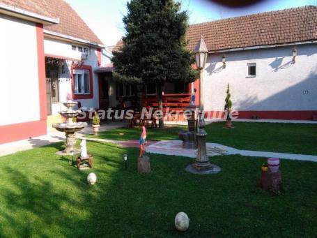 Despotovo-EKSKLUZIVA-Lepa Porodična kuća 210 m2 na Placu od 3200 m2 - 065/385 8880