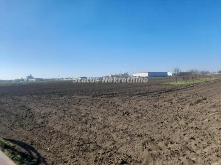 Inđija-Građevinski Plac 2 hektara u Industrijskoj Zoni-065/385 8880