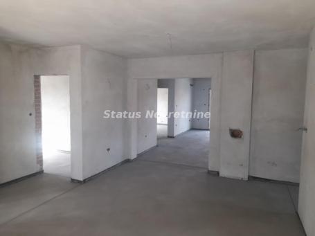 Veternik-Nezavršen Poslovni Prostor 200 m2-pogodan za Kancelarije ili Ordinacije-Zakupnina 1900e-065