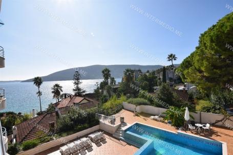 One-Bedroom Apartment with Sea View – Savina, Herceg Novi