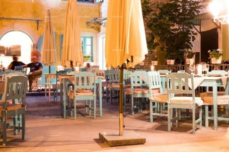 Geschäftsraum Verkauf - Familienhotel im Herzen der Altstadt des Fischerdorfs Fažana! 100 m vom Meer