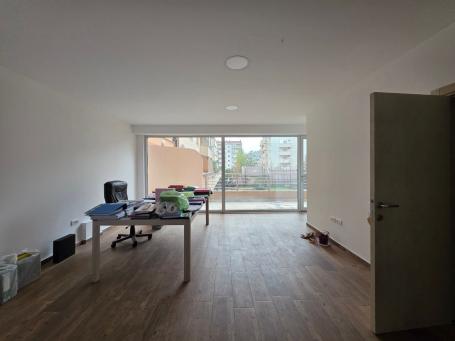 Prodaja poslovnog prostora 100 m² – Rozino, Budva, atraktivna lokacija