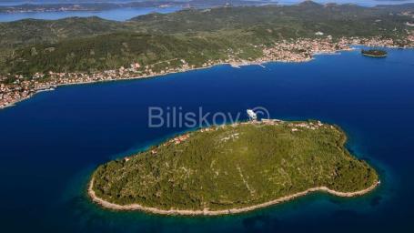 Prodaja, Preko, Otok Ošljak, kuća 87m2 prvi red do mora