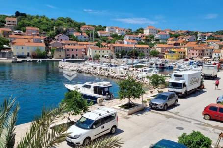 Zadar, Sali, građevinsko zemljište s pogledom na more