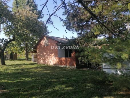 VIKENDICA BAČ. GRADIŠTE SA IZLAZOM NA MRTVU TISU 14 M