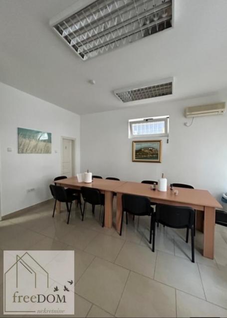 Lokal 48m2 - top lokacija