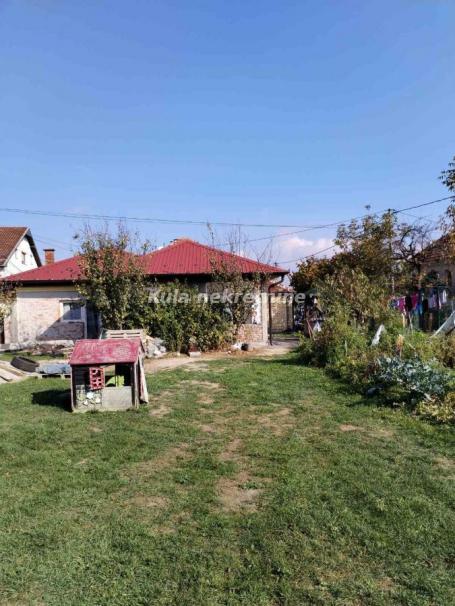 Prodaje se kuća u Atenici