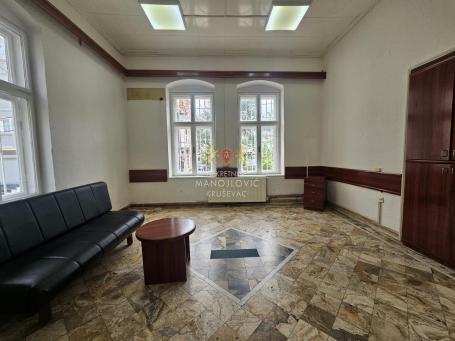 Poslovni prostor u strogom centru