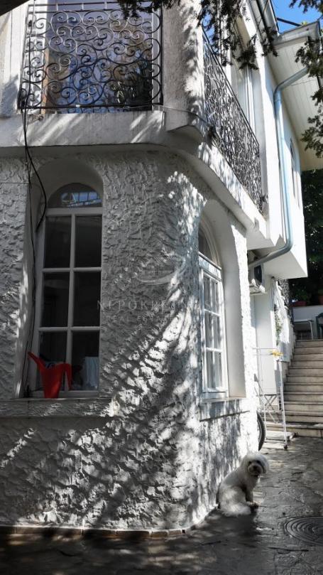 Kuća Lekino brdo/odlicna lokacija