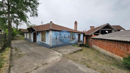 Kuća 112 m², plac 8 a, Svilajnac околина, Kupinovac