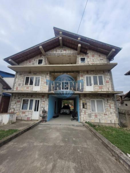 Kuća 294 m², plac 9 a, Svilajnac, Jasenovo