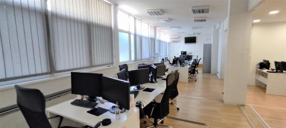 Ruzveltova, poslovna zgrada, renovirano, 11 kancelarija .. 