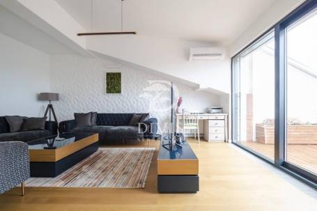 Luks trosoban dupleks sa garažom, Pregrevica 132m2