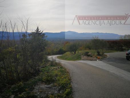 Imotski Vinjani građ zem 2850 m2 blizina grada