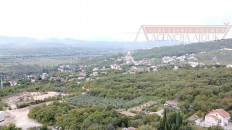 Imotski građevinsko zemljište 1571 m2 Vinjani Donji
