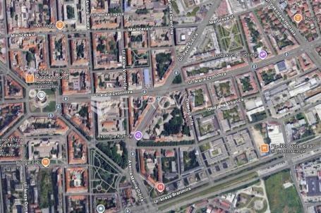 Zagreb, Donji Grad, ekskluzivan poslovni prostor / ulični lokal 300 m2