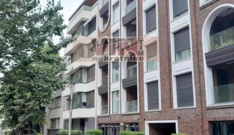 VRACAR CRVENI KRST 54m2 , (L) ,235000e