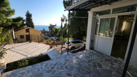 Kuća sa Panoramskim Pogledom na More – Zeleni Pojas, Bar