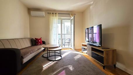 Jednosoban namješten stan, 42m2, Pobrezje, Podgorica