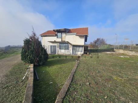Poslovni Prostor, Bubanj, 229m2