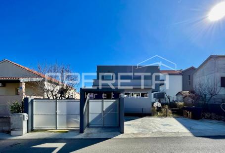 Moderna kuća 175 m2 neto površine, Novi Bokanjac, Zadar
