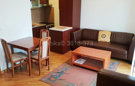 Izdavanje stana duplex  Grahovska