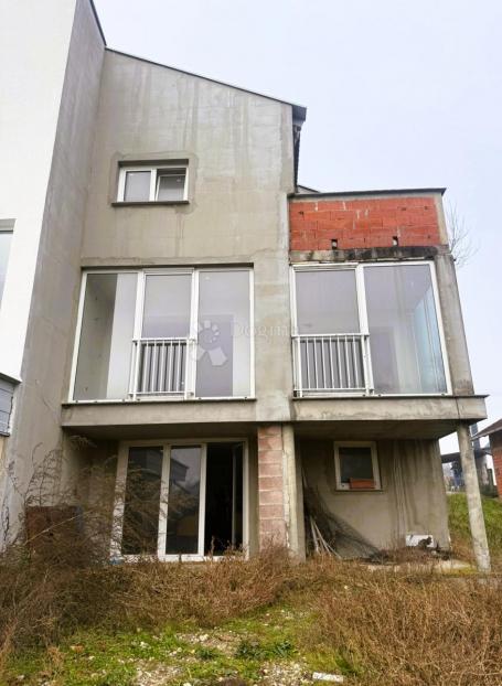 Dom po Vašoj mjeri - dvojna kuća u Pribislavcu