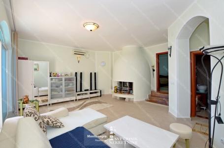 Apartments for sale in Herceg Novi – Two-room apartment and apartment on the sea