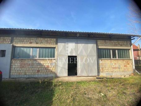 Stambeno - poslovni prostor Borča ID#2342