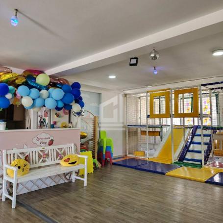 Poslovni prostor 87 m² na Izdavanje – Krivi Most, Podgorica