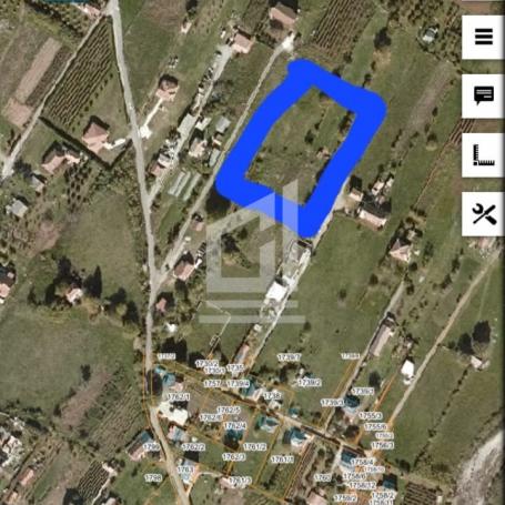 Na prodaju plac u naselju Beri