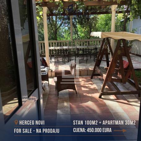 Kuća 130 m² na Prodaju – Centar, Herceg Novi