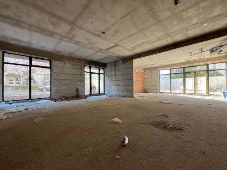 Poslovni prostor 118 m² na Izdavanje – Stari Aerodrom, Podgorica