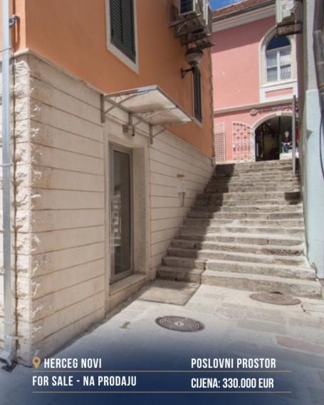 Poslovni prostor 100 m² na Prodaju – Stari Grad, Herceg Novi