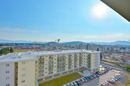 Jednosoban stan od 40m2, 4. jula - zgrada Zetagradnje