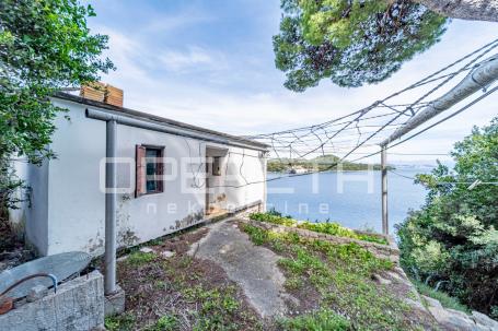 Otok Mljet – Kuća uz more i zemljište za uzgoj mediteranskih kultura