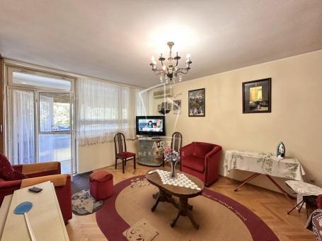 Borča, uknjižen, mereno 66m2 ID#12278