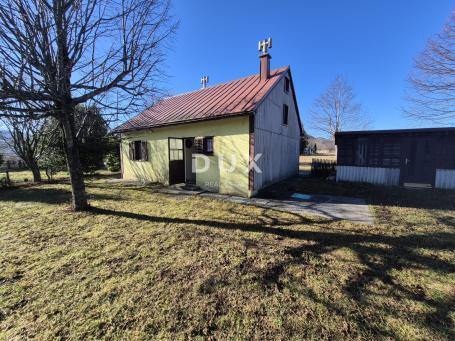 GORSKI KOTAR, FUŽINE, LIČ - veliko obiteljsko imanje s dvije kuće i garažom, spuštena cijena, invest