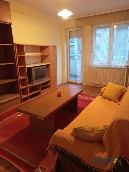 NAMEŠTEN DVOIPOSOBAN STAN NA NOVOJ DETELINARI
