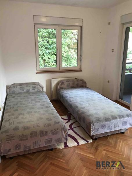  NAMEŠTENA GARSONJERA NA GRBAVICI