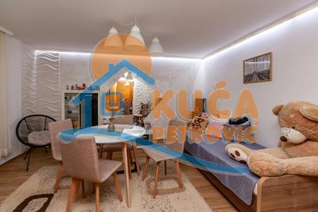Na prodaju kuća 244m2