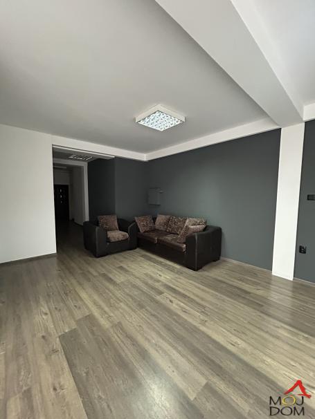 VETERNIK - VETERNIK - IZDAVANJE NEKRETNINA - 90 m2 - 600€